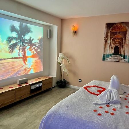 Bioty Chill & Spa 르블랑메스니 외부 사진